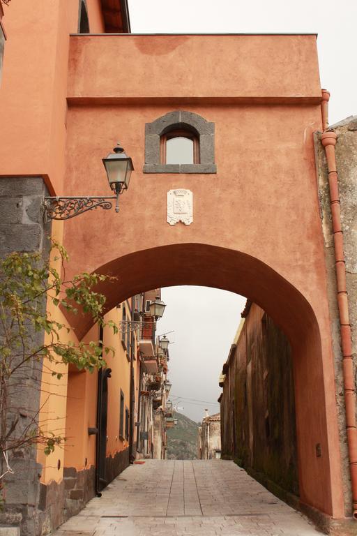 L'arco Dei Sogni Gasthof Malvagna